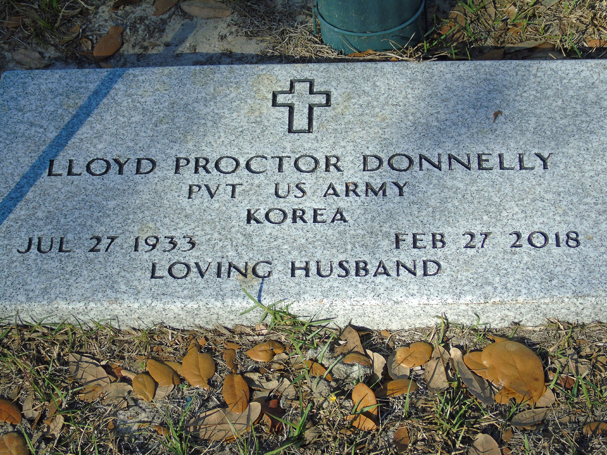 Headstone for Donnelly, Lloyd Proctor